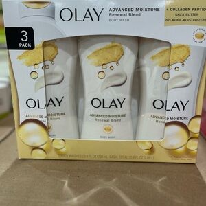 23.6 fl oz OLAY advanced Moisture renewal blend Body Wash 3 Pack with B3 Comp.